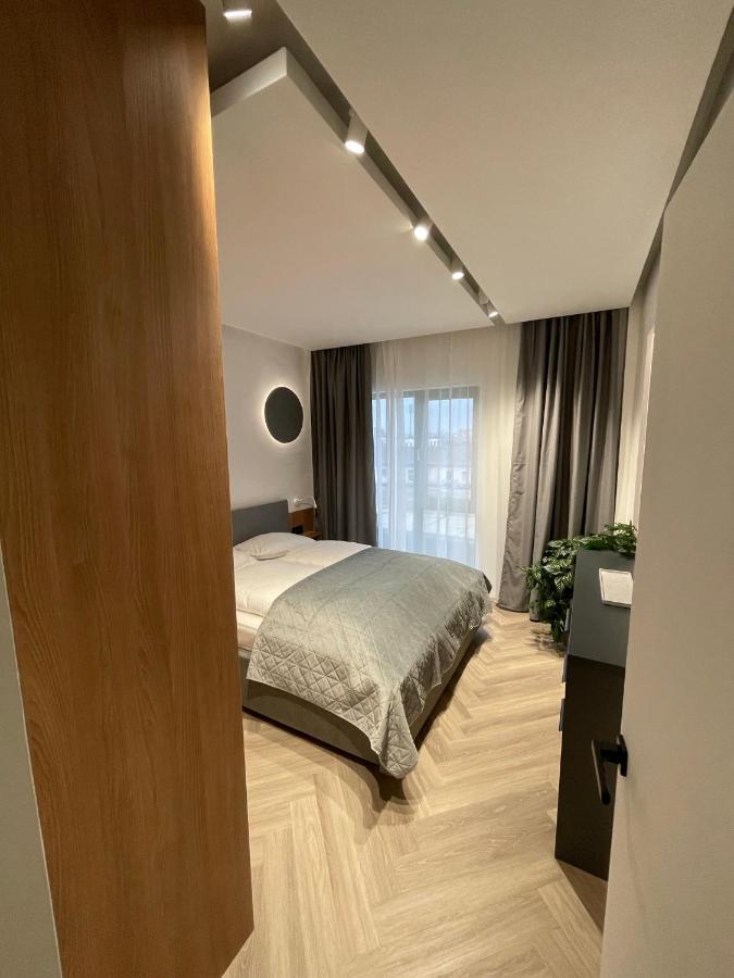 Luxury By The Lake Ap 25 Sibiu Exteriör bild